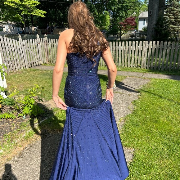 JOVANI prom gown - Picture 5 of 5